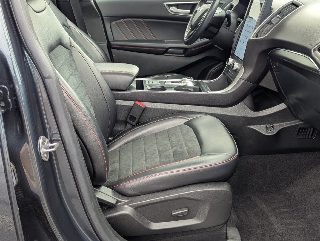 Used 2023 Ford Edge ST-Line AWD/4WD image 26