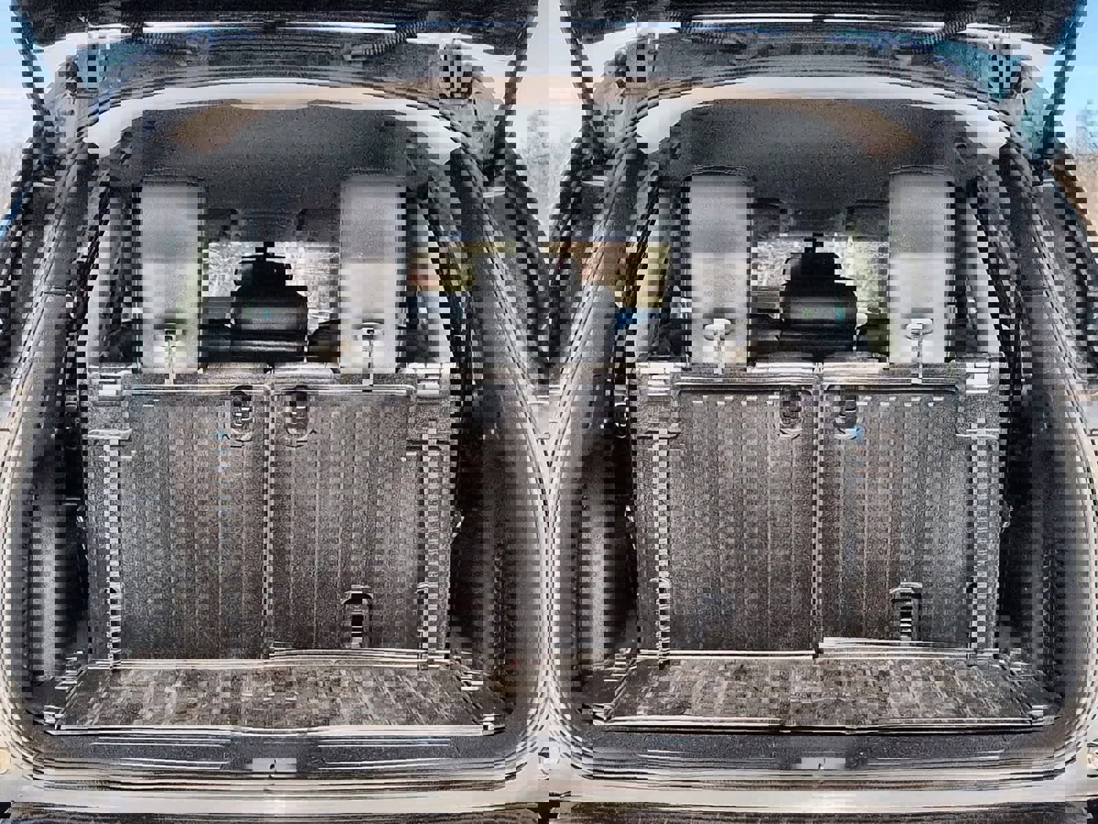 Used 2016 Nissan Pathfinder SL image 34