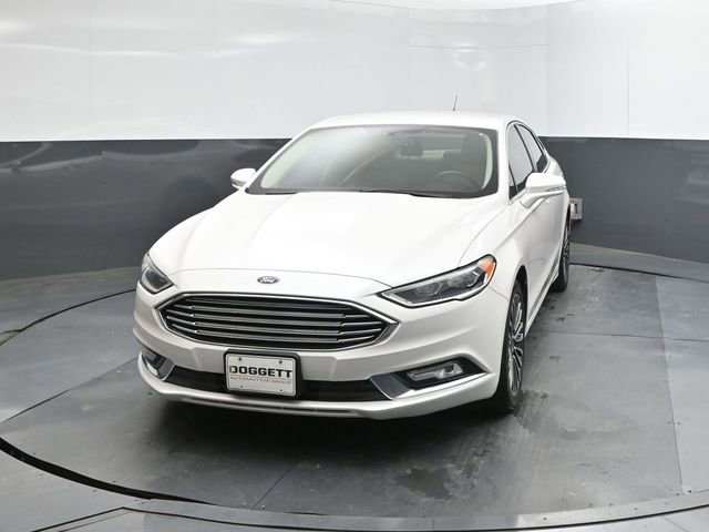 Used 2017 Ford Fusion SE w/ Fusion SE Technology Package FWD image 22