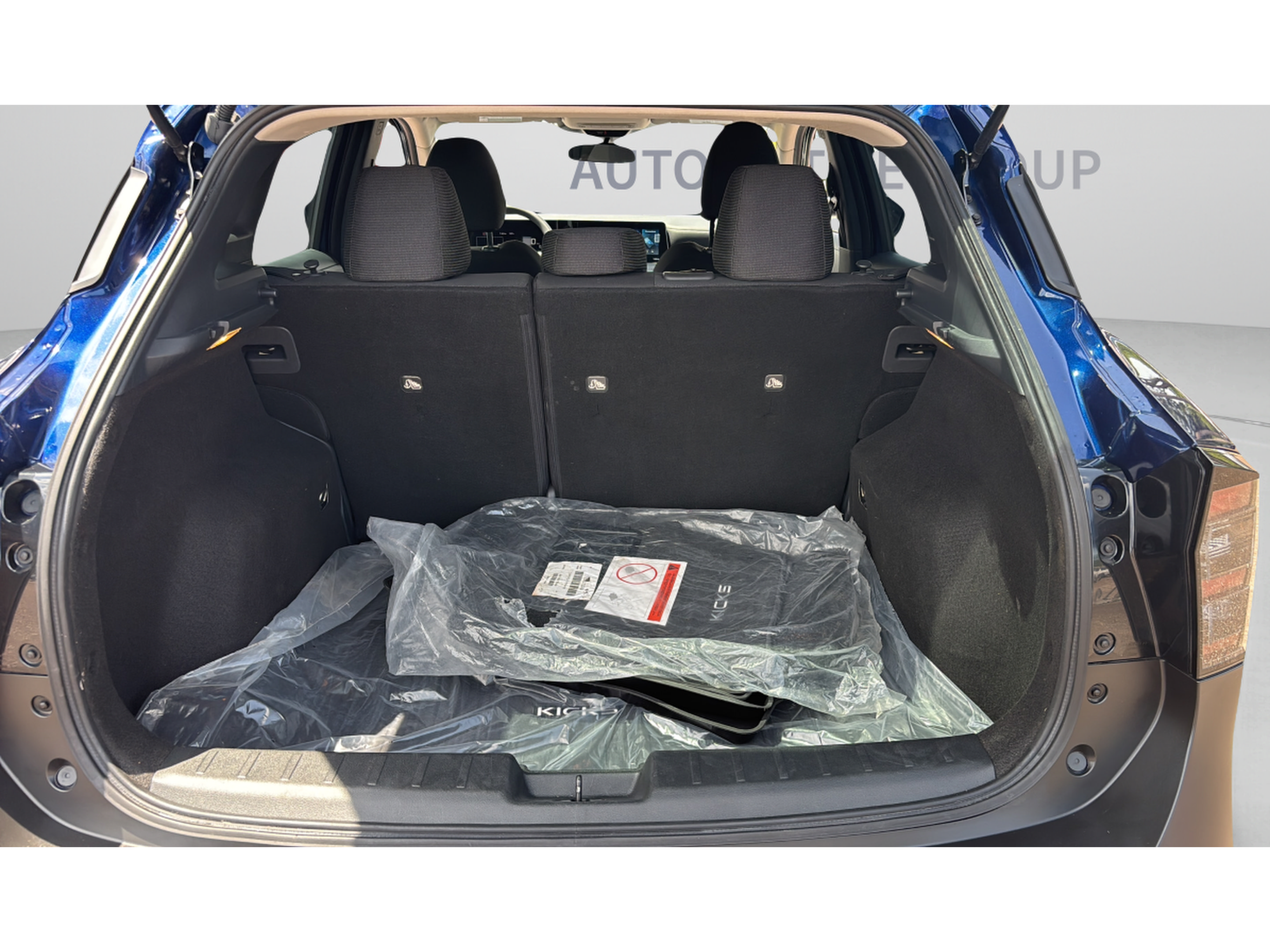 Used 2026 Nissan Kicks S FWD image 13