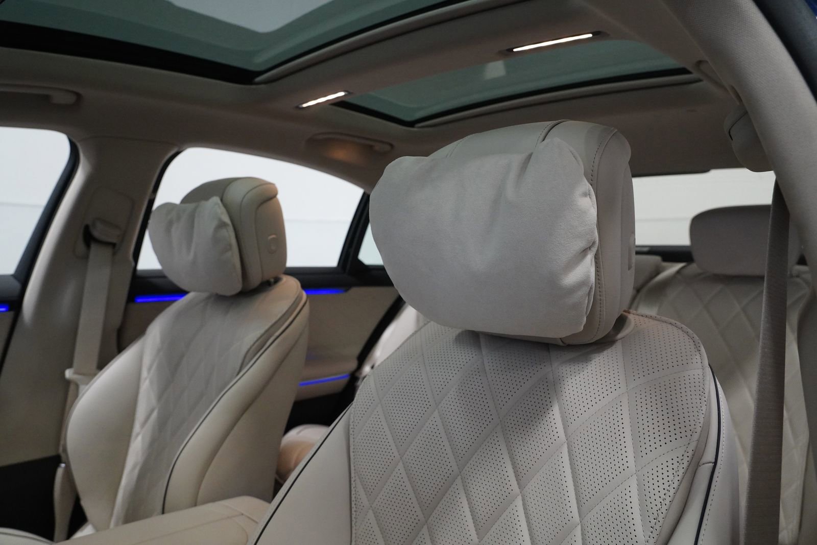 New 2026 Mercedes-Benz S 580 4MATIC Sedan image 16