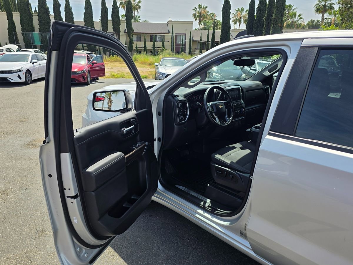 Used 2020 Chevrolet Silverado 1500 LT w/ All-Star Edition image 41