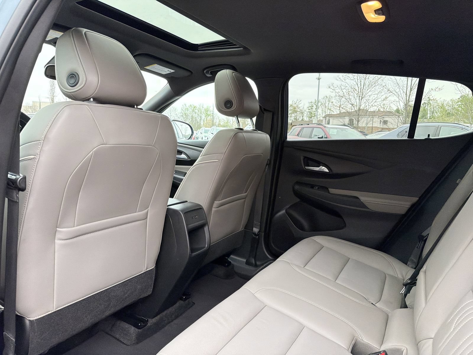 Used 2024 Buick Envista Avenir FWD image 12