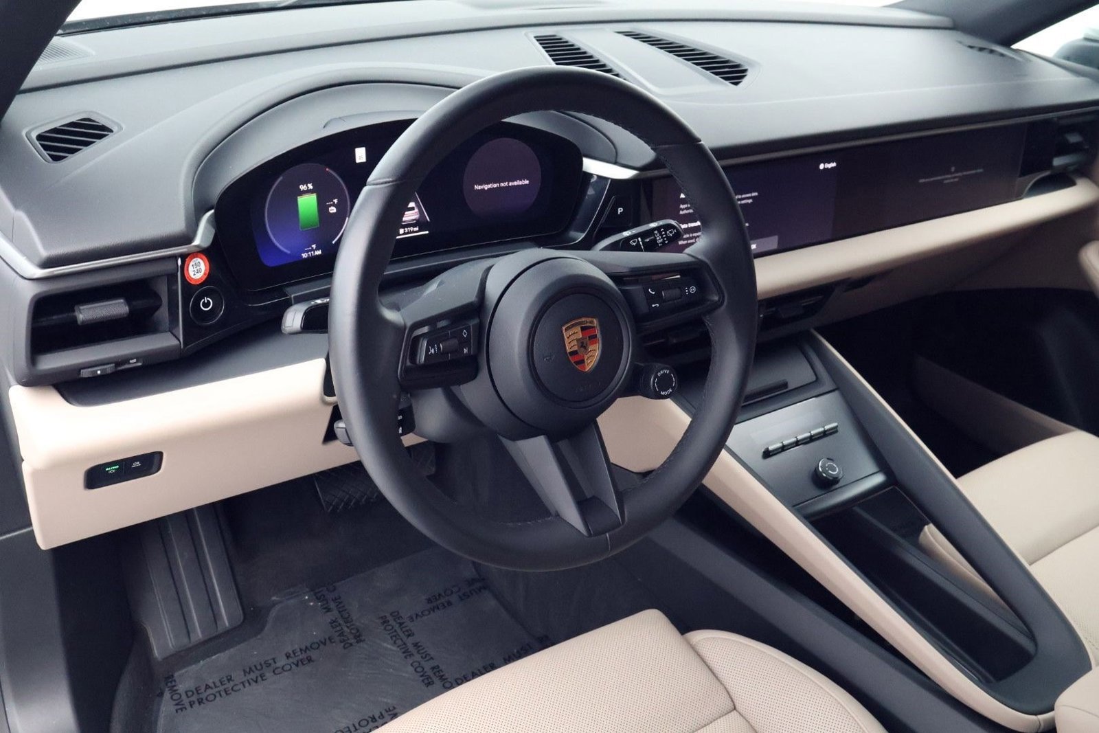 Certified 2024 Porsche Macan 4 Electric image 4