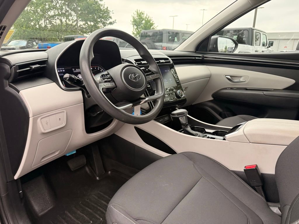 Used 2022 Hyundai Tucson SE AWD/4WD image 9