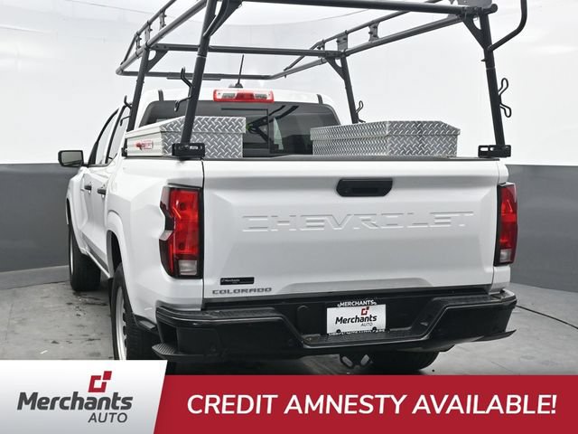 Used 2024 Chevrolet Colorado W/T w/ Safety Package RWD image 5