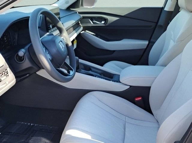 New 2025 Honda Accord SE image 8