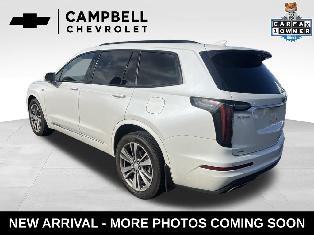 Used 2020 Cadillac XT6 Sport w/ Platinum Package AWD/4WD image 3