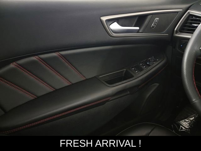Used 2024 Ford Edge ST-Line AWD/4WD image 31