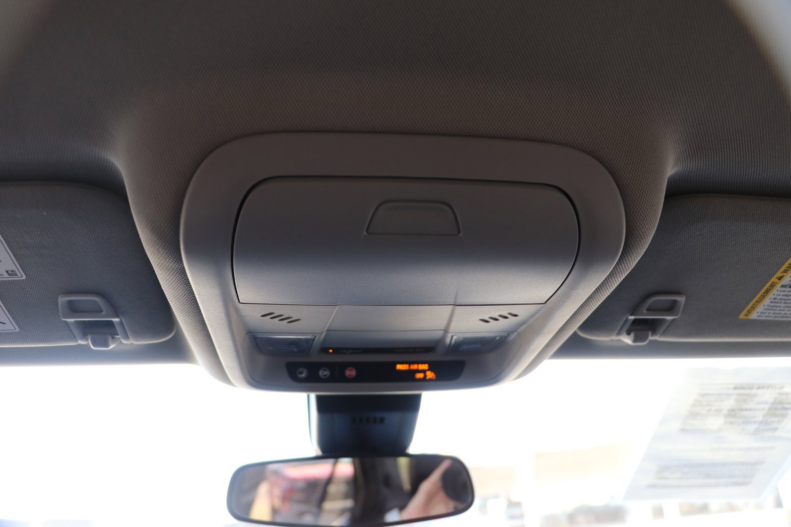 Used 2020 Chevrolet Equinox LT FWD image 26