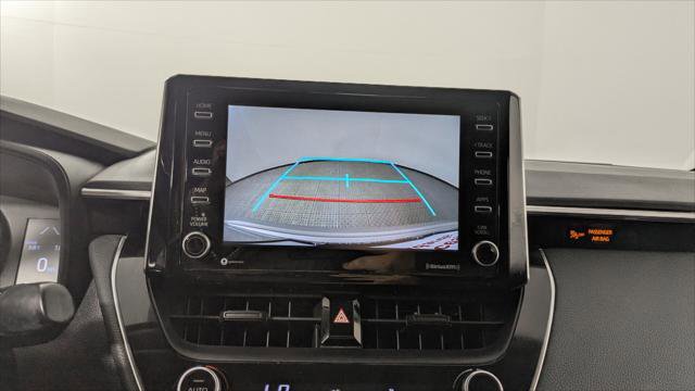 Used 2021 Toyota Corolla LE FWD image 30