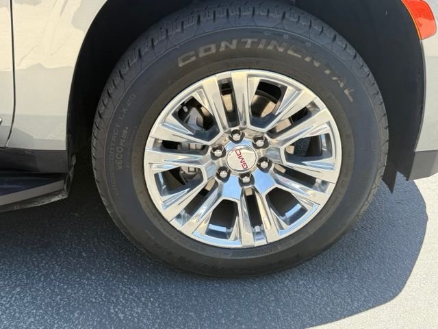 Used 2024 GMC Yukon Denali AWD/4WD image 27