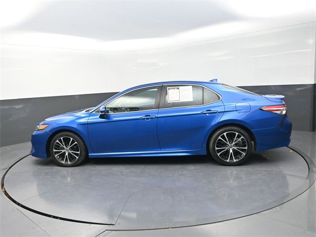 Used 2020 Toyota Camry SE image 4
