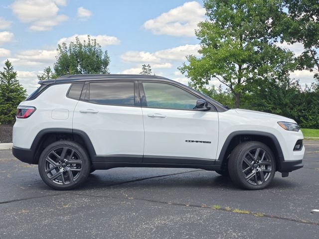 New 2026 Jeep Compass Limited w/ Sun, Sound & Navigation Group AWD/4WD image 28
