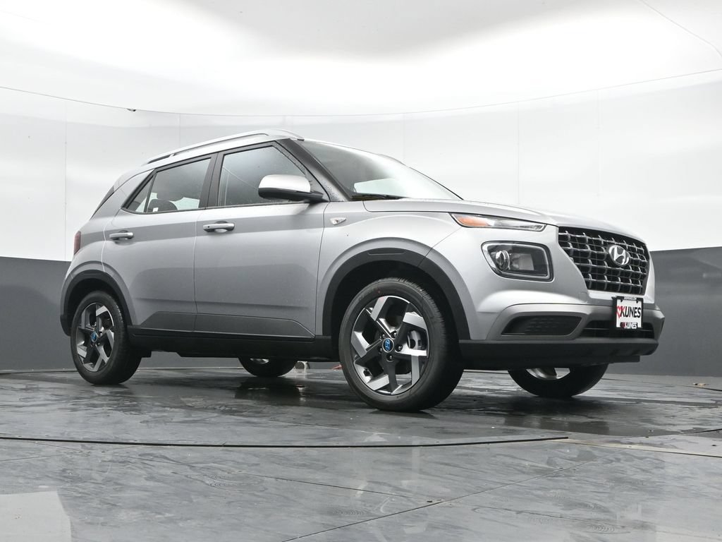 New 2026 Hyundai Venue SEL FWD image 44