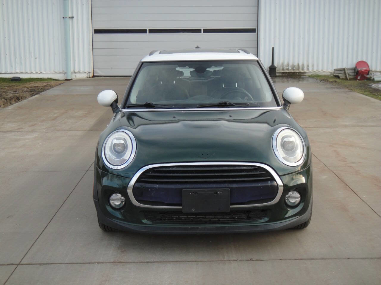 Used 2017 MINI Cooper 2-Door Hardtop image 3