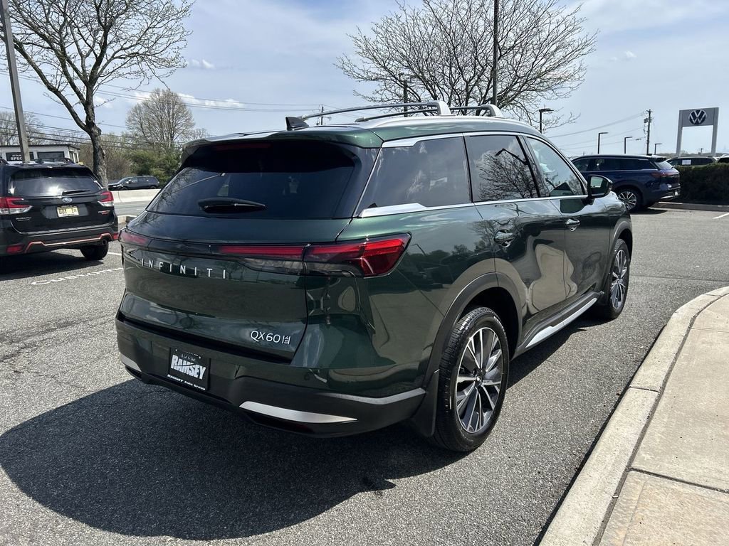 Certified 2026 INFINITI QX60 Luxe w/ Cargo Package AWD/4WD image 8