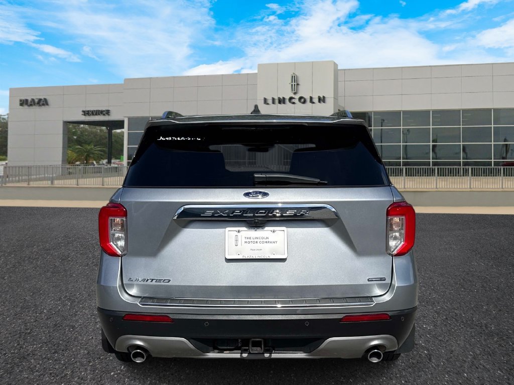 Used 2021 Ford Explorer Limited w/ Hybrid Equipment Group 310A AWD/4WD image 4
