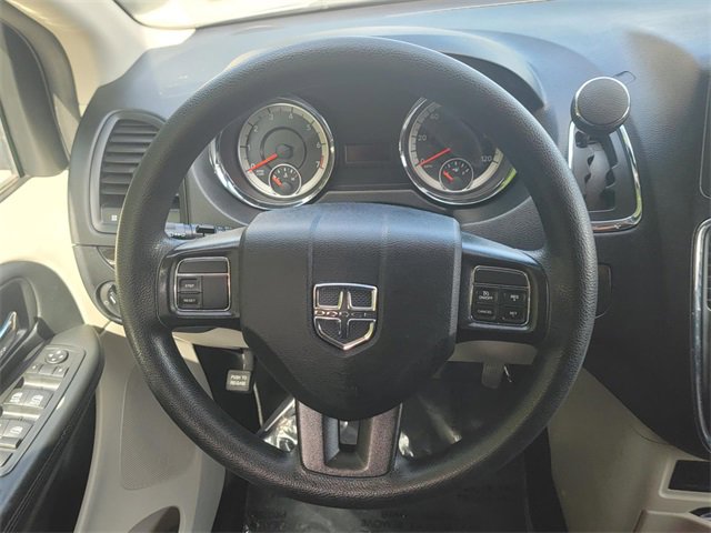 Used 2017 Dodge Grand Caravan SE w/ Power Window Group image 13