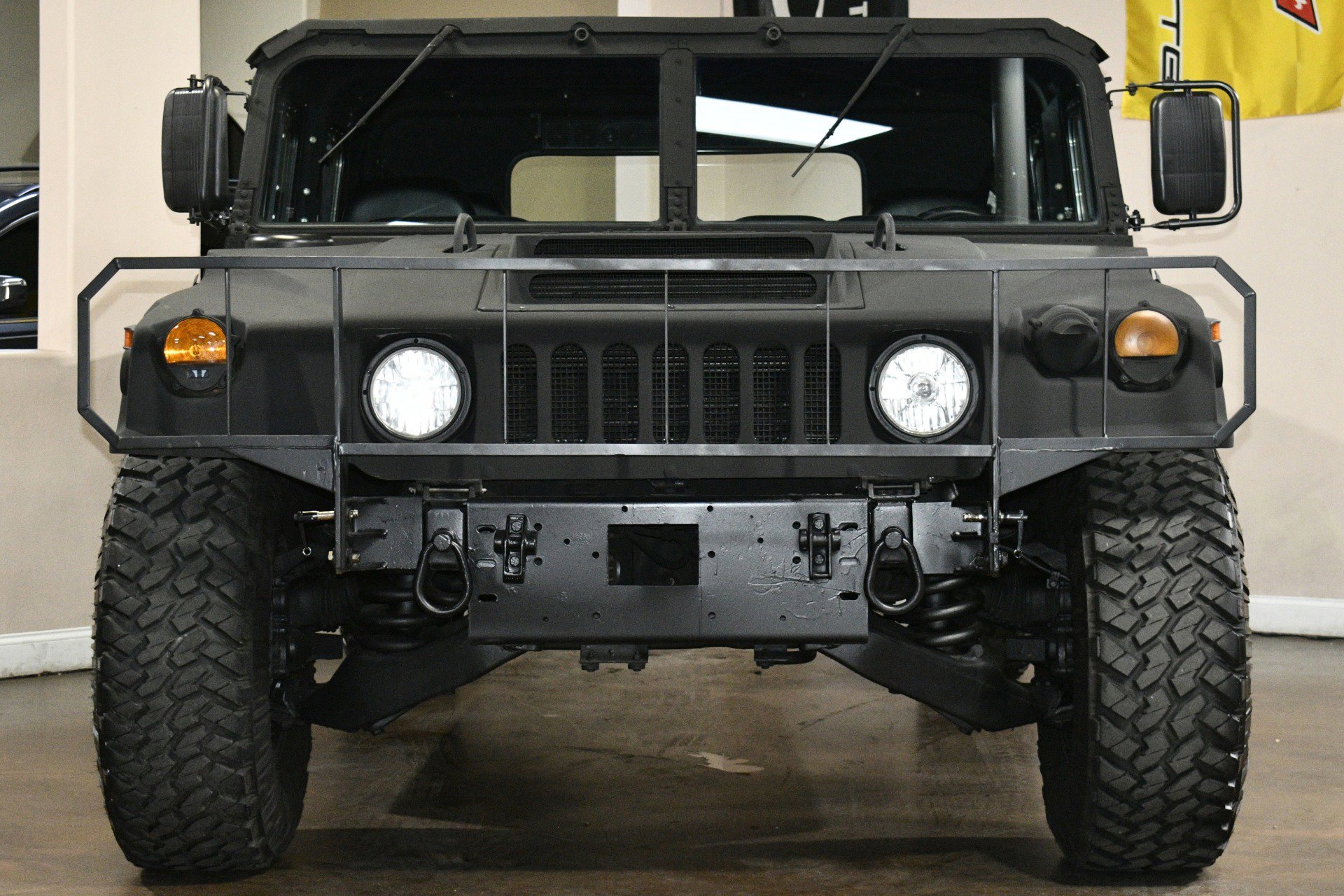 Used 1990 HUMMER H1 video 1