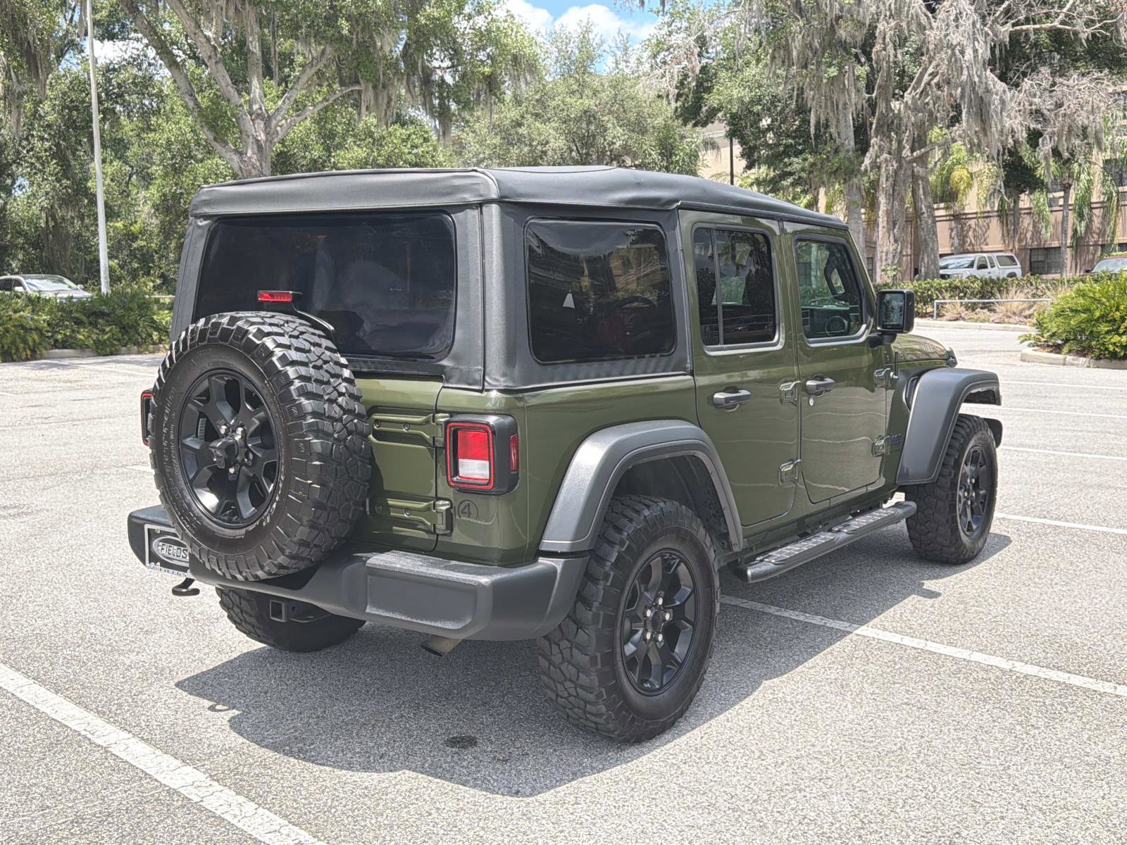 Used 2023 Jeep Wrangler Unlimited Sport AWD/4WD image 4