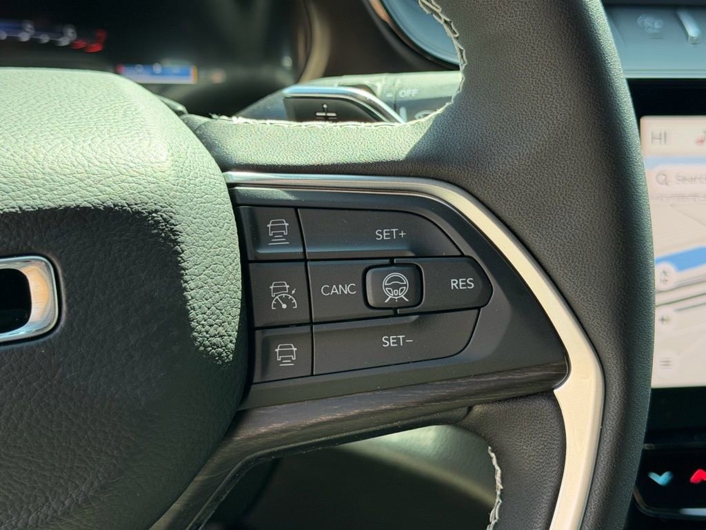 New 2026 Jeep Grand Cherokee Limited image 17