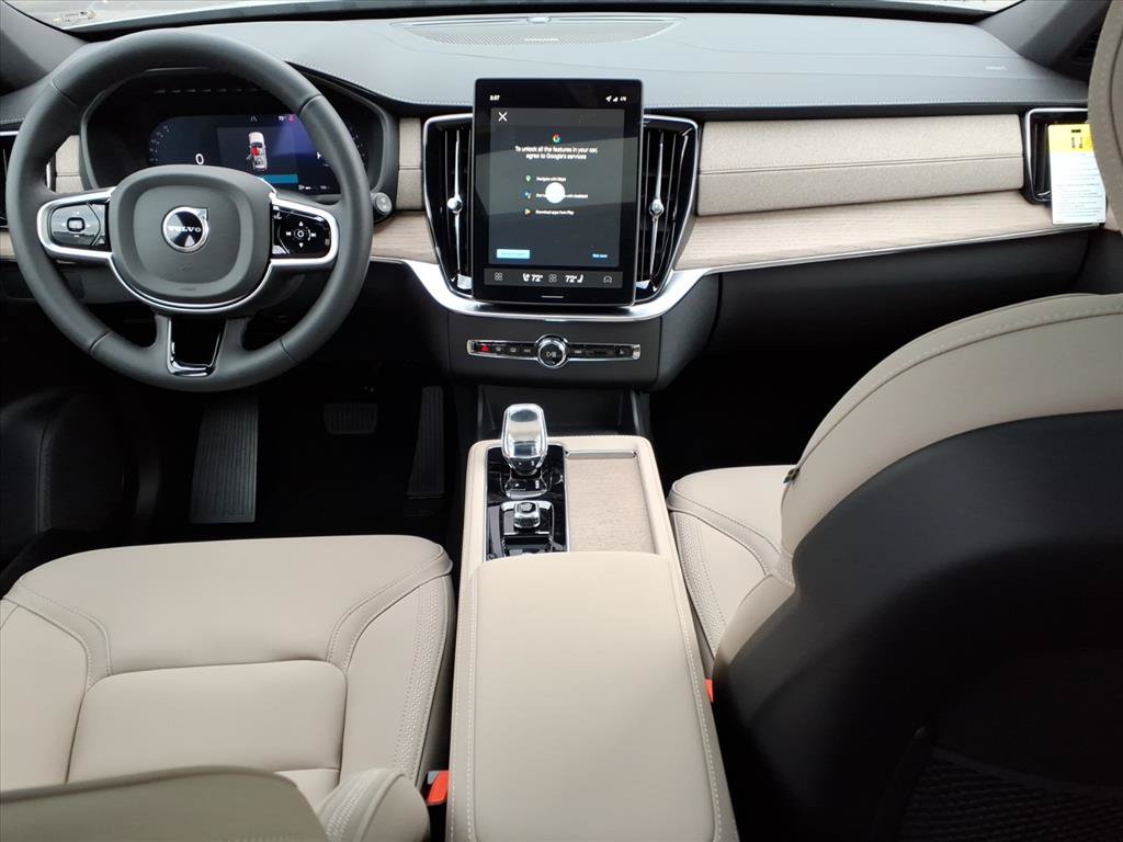 New 2026 Volvo XC90 B6 Plus w/ Protection Package Premier AWD/4WD image 8