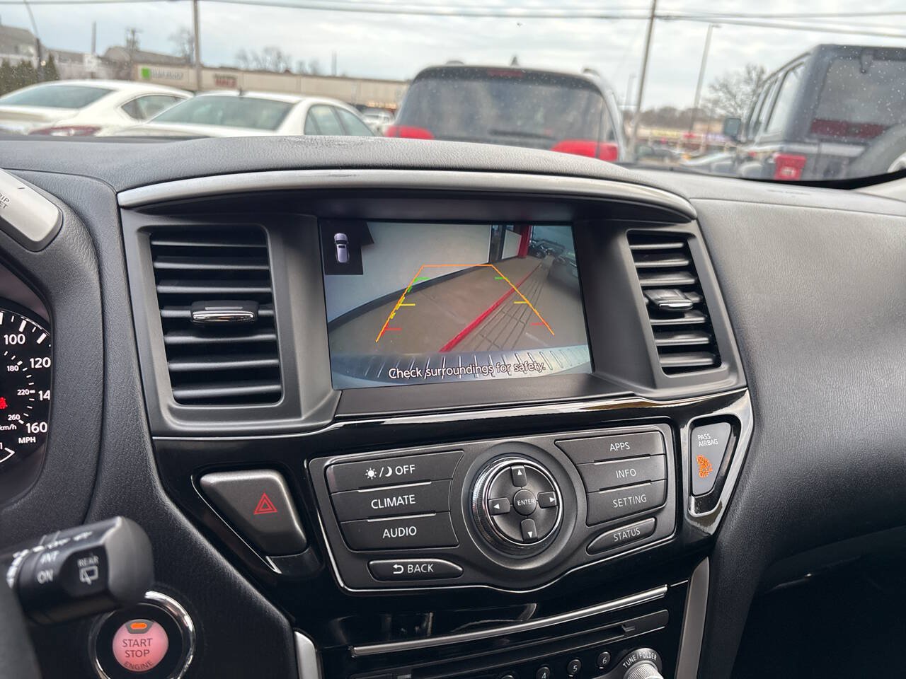 Used 2020 Nissan Pathfinder S AWD/4WD image 18