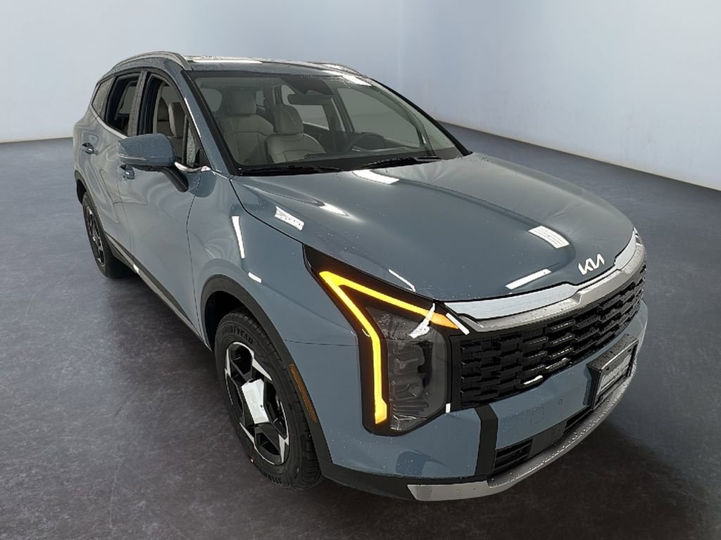 New 2026 Kia Sportage EX