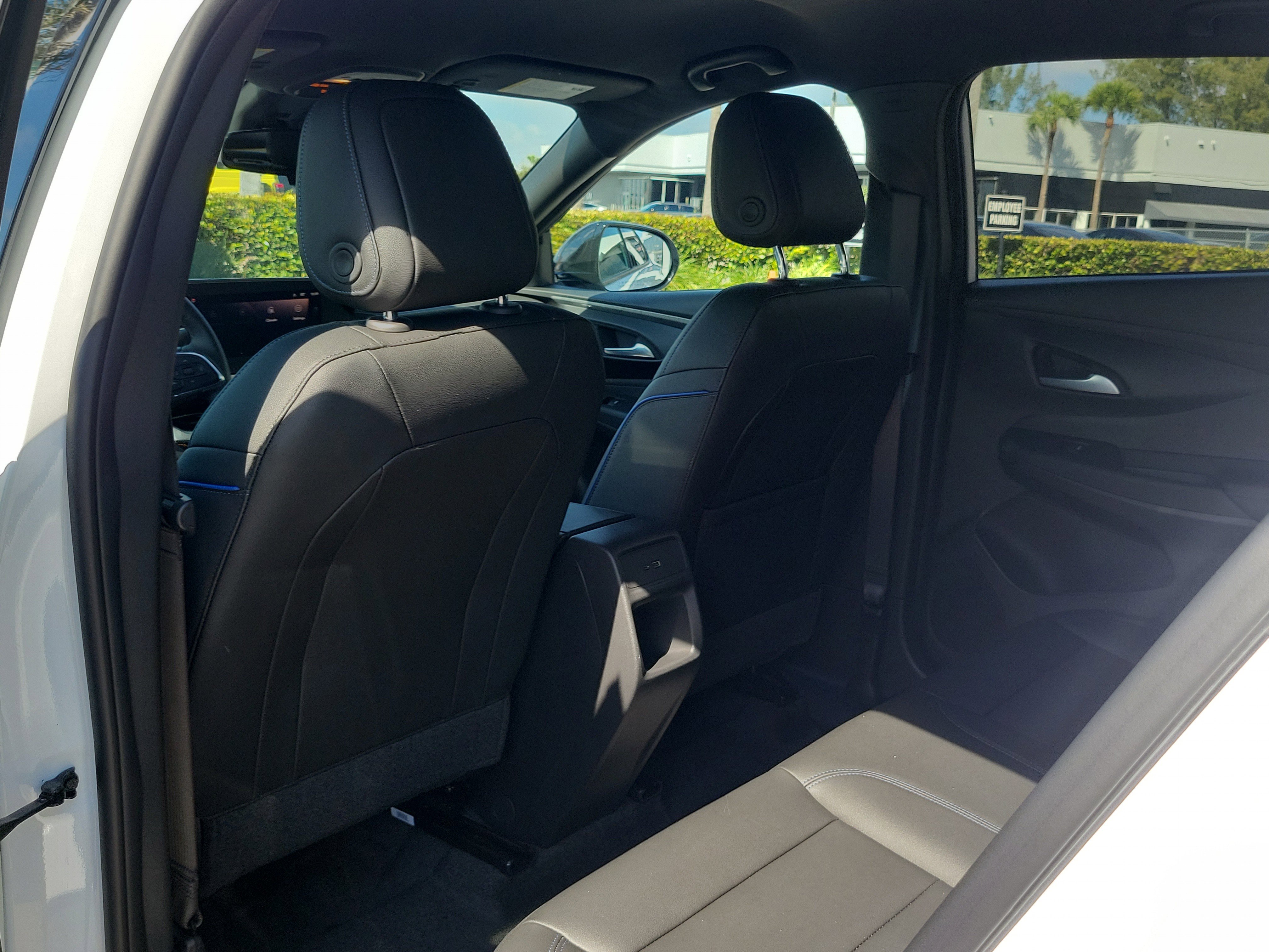 Used 2024 Buick Envista Sport Touring w/ Convenience II Package image 13