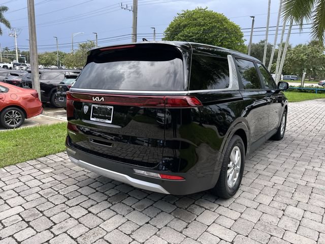 Used 2024 Kia Carnival LX FWD image 37