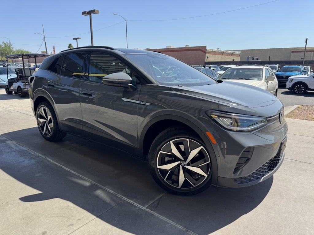 Used 2023 Volkswagen ID.4 Pro S AWD/4WD image 6