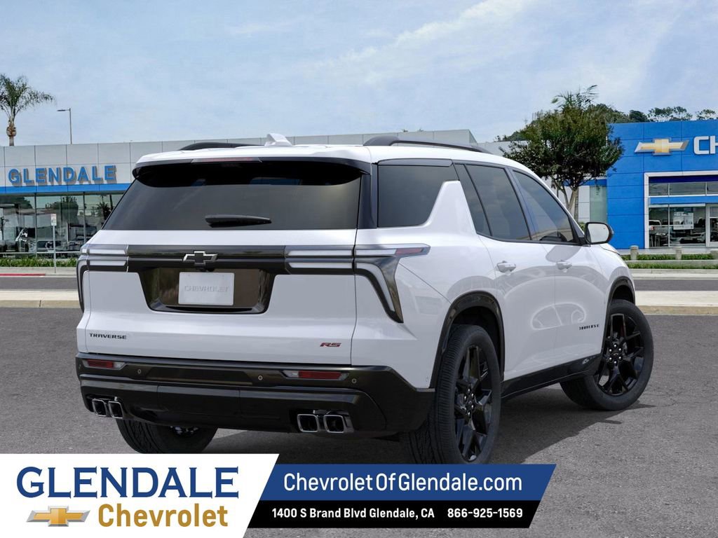 New 2026 Chevrolet Traverse RS w/ LPO, Floor Liner Package image 4
