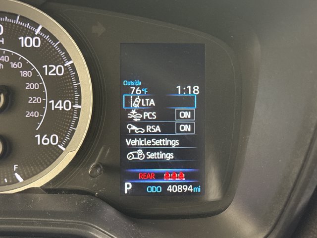Used 2022 Toyota Corolla LE FWD image 27