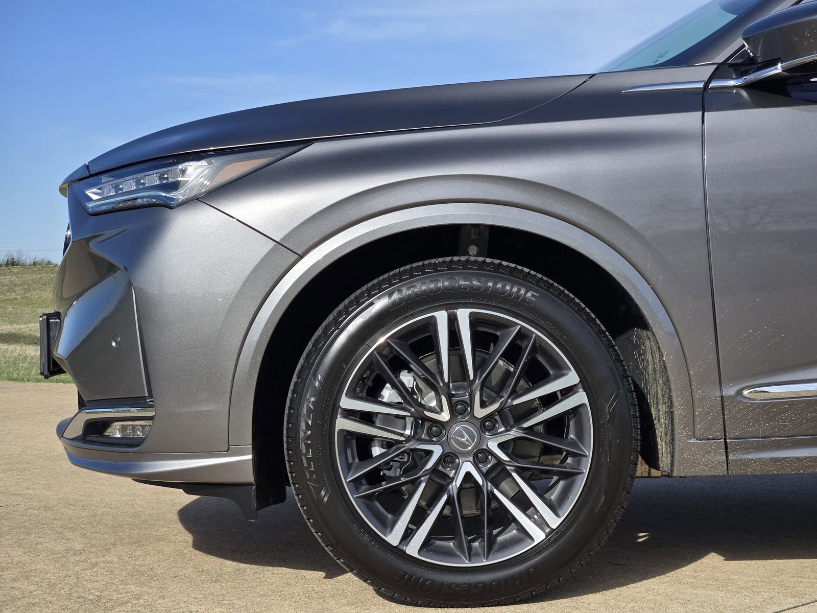 Used 2026 Acura MDX Advance Package image 13