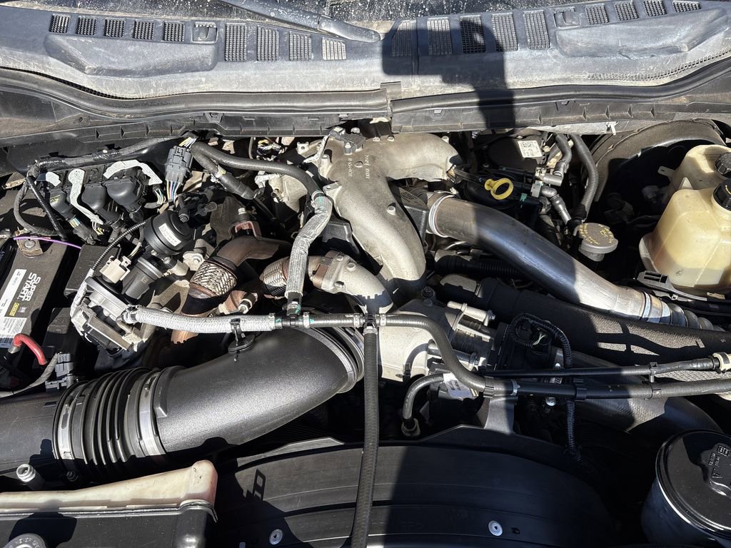 Used 2020 Ford F350 Lariat w/ Lariat Ultimate Package image 28