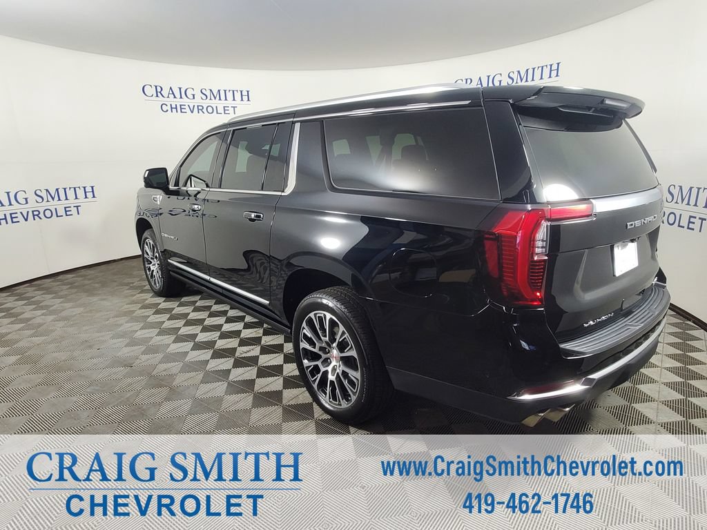 Used 2026 GMC Yukon XL Denali w/ Denali Reserve Package AWD/4WD image 3