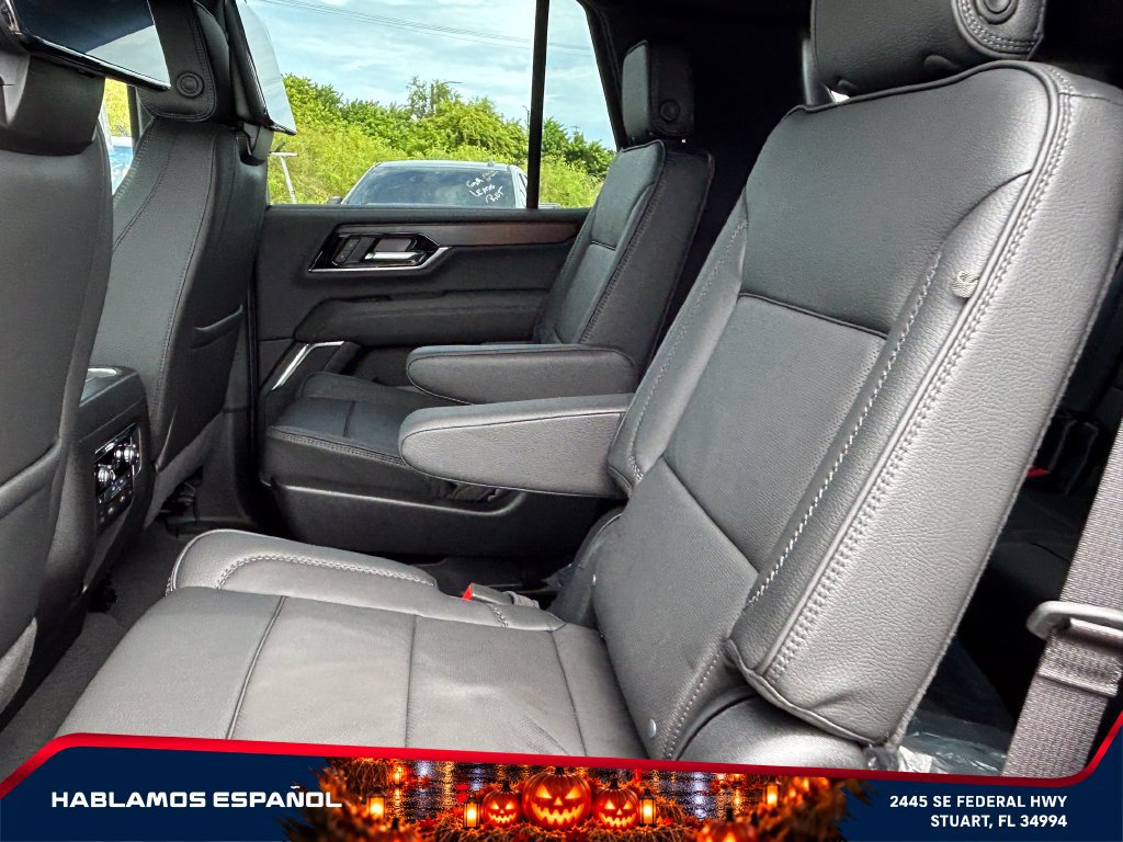 New 2026 GMC Yukon Denali w/ Denali Reserve Package AWD/4WD image 12