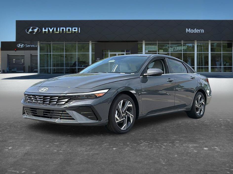 New 2026 Hyundai Elantra Limited FWD image 1