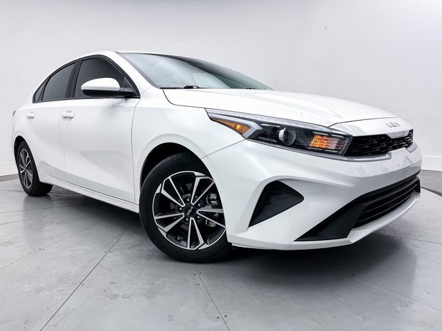 Certified 2023 Kia Forte LXS