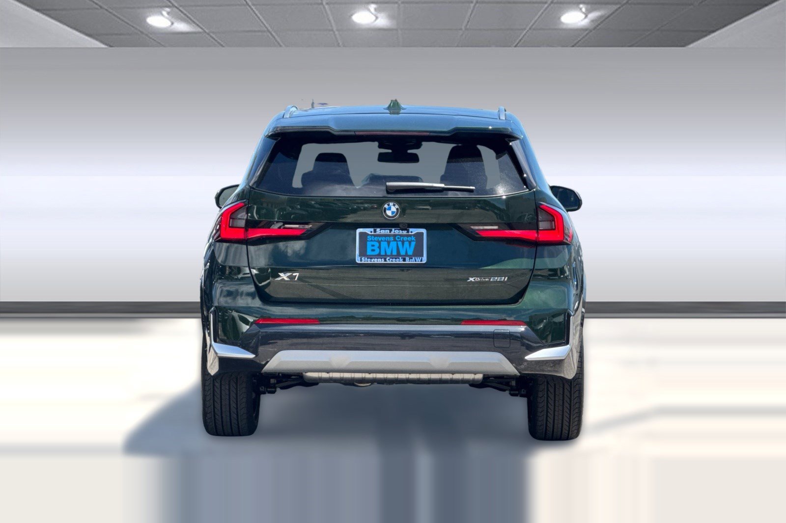 Used 2025 BMW X1 xDrive28i w/ Convenience Package image 9