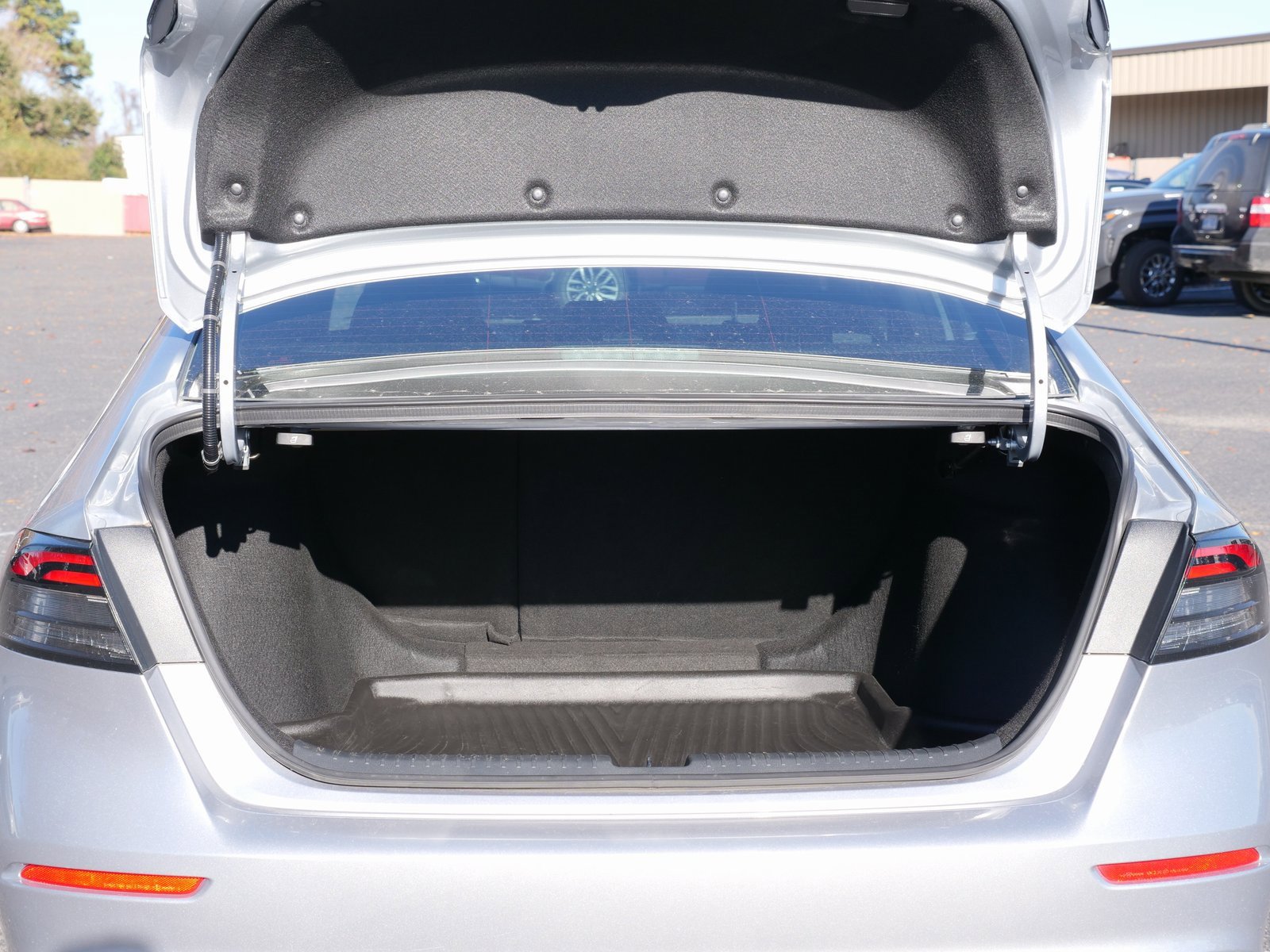 Used 2025 Honda Accord Sport image 15