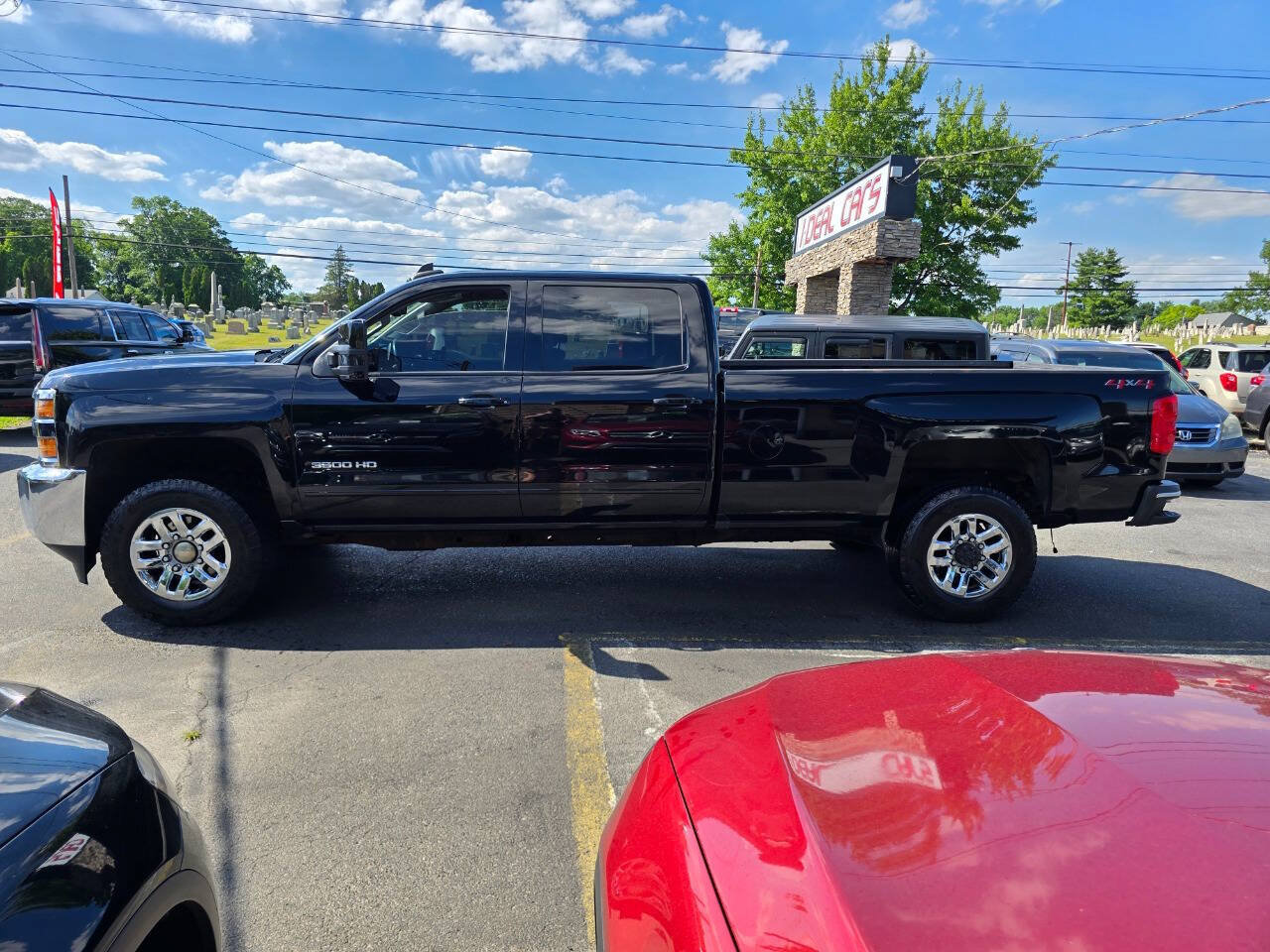 Used 2018 Chevrolet Silverado 3500 LT w/ Snow Plow Prep Package AWD/4WD image 6