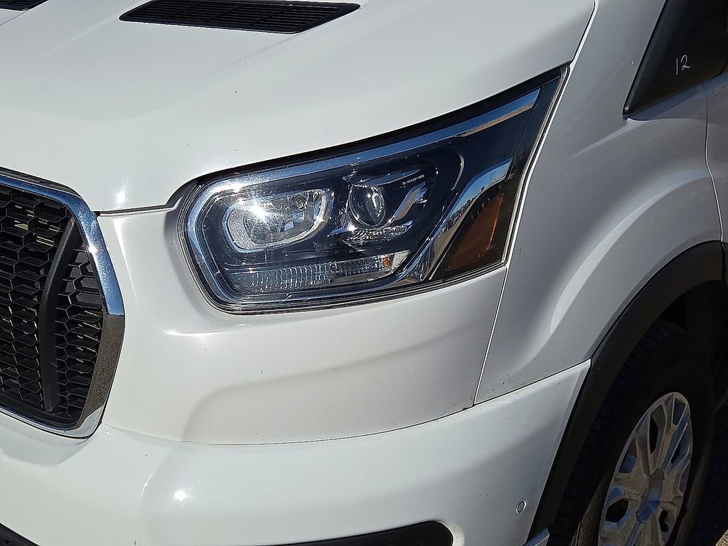 Used 2023 Ford Transit 350 XLT image 10