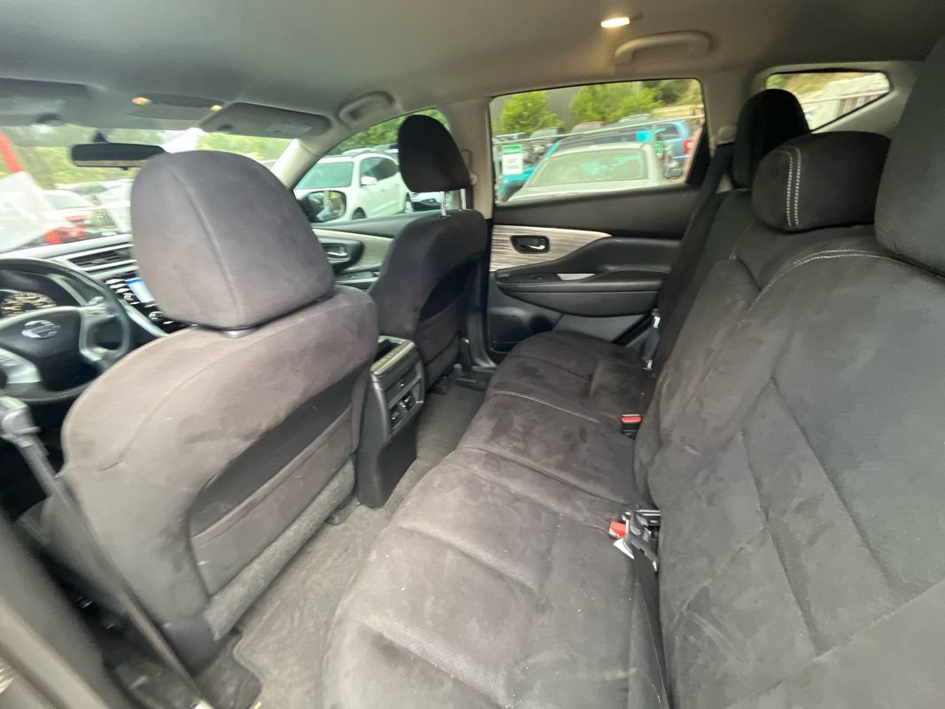 Used 2016 Nissan Murano SV AWD/4WD image 11