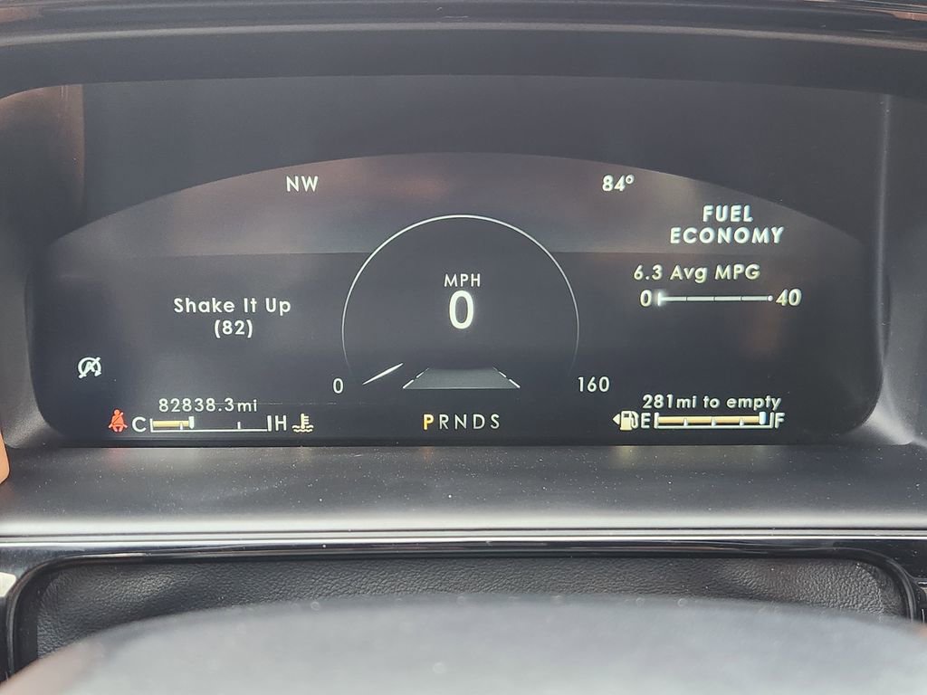 Used 2022 Lincoln Nautilus Black Label w/ Class II Trailer Tow Package image 16