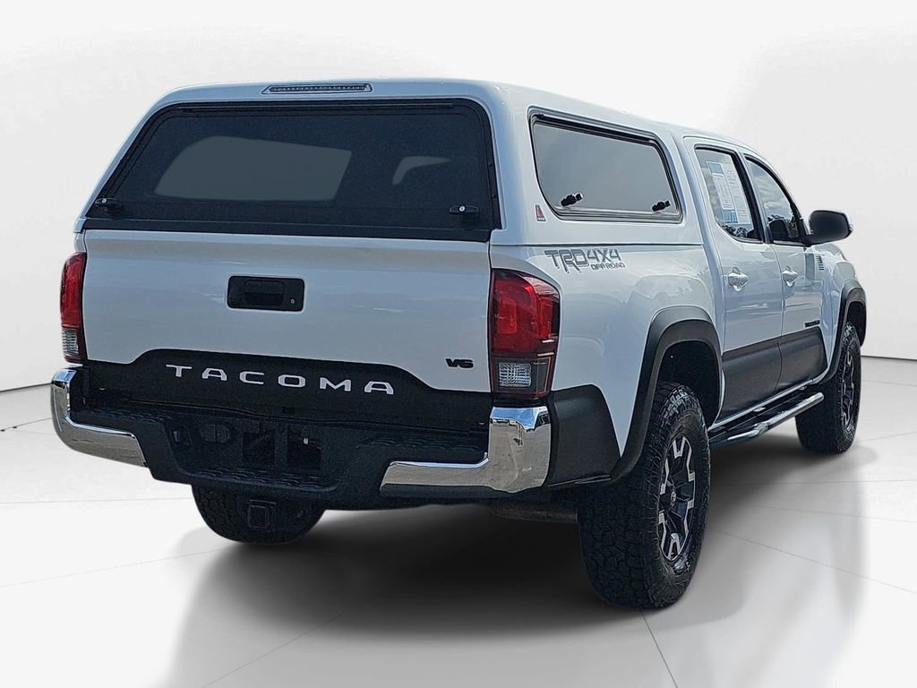 Used 2018 Toyota Tacoma TRD Off-Road image 5