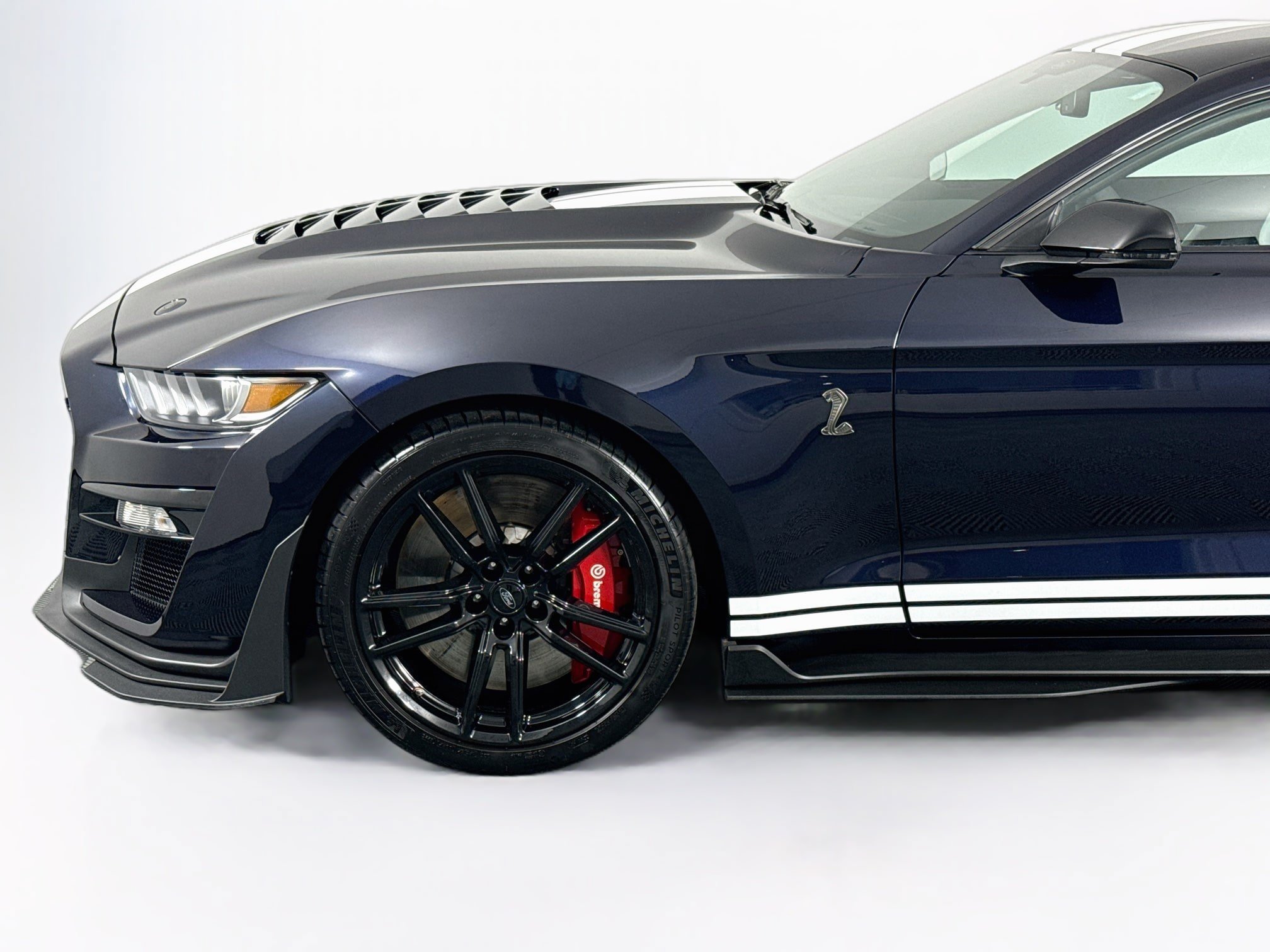 Used 2021 Ford Mustang Shelby GT500 w/ Technology Package RWD image 39