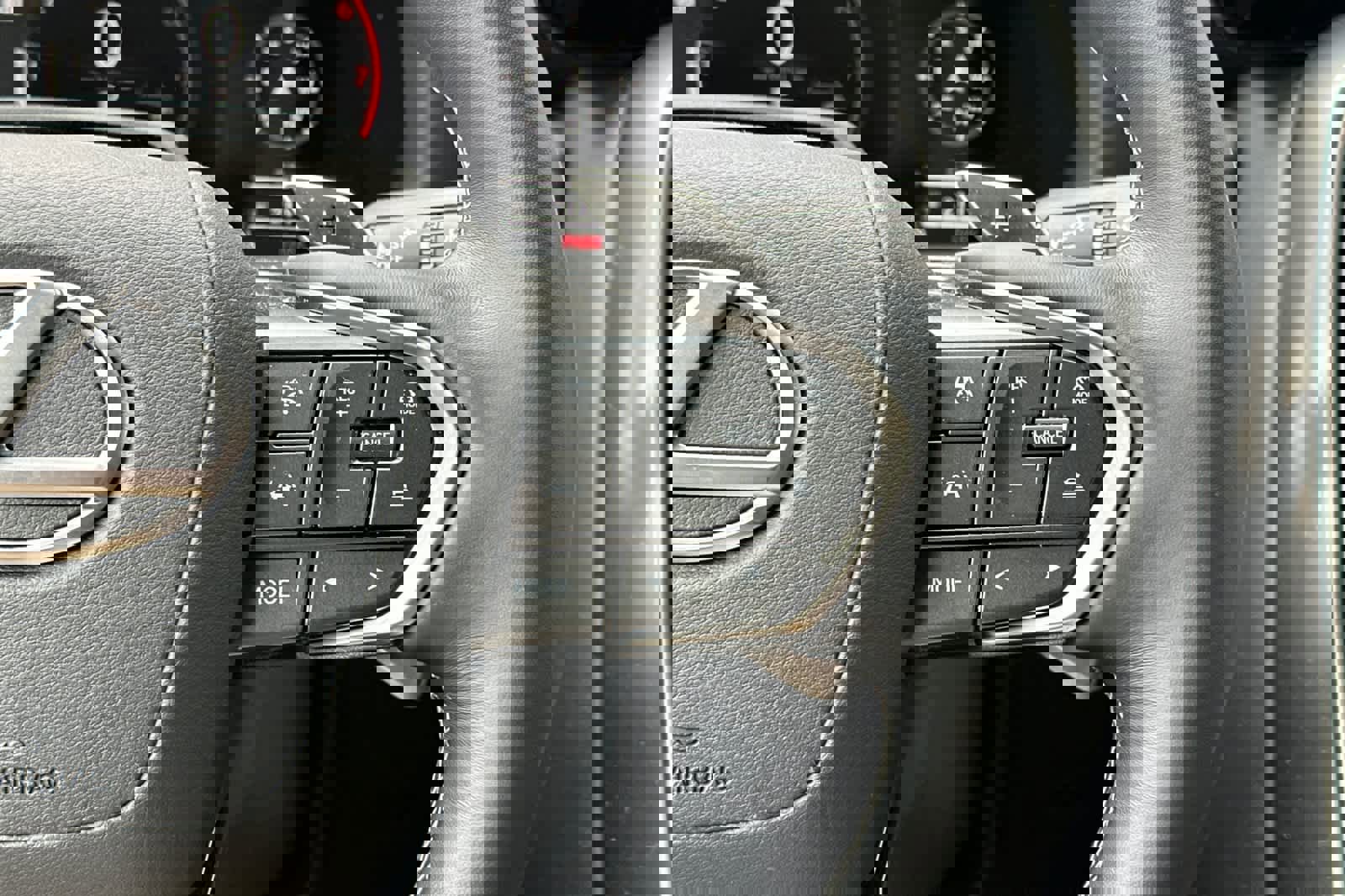 New 2025 Lexus LX 700h Overtrail image 29