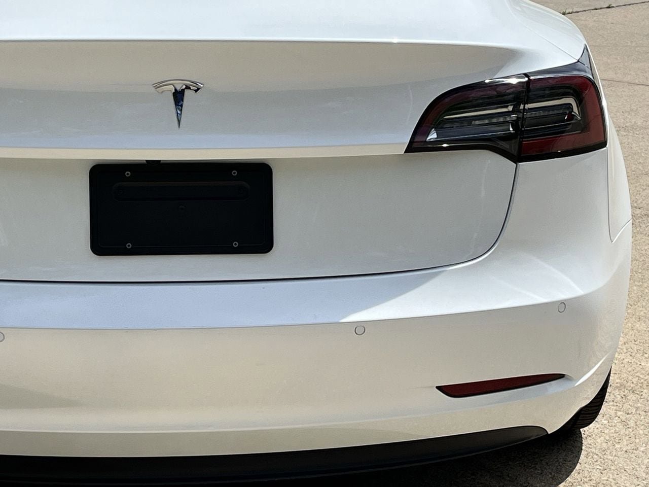 Used 2021 Tesla Model 3 Standard Range Plus image 6